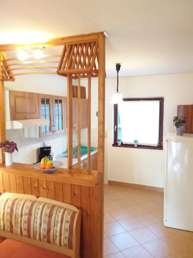 Apartman Tomo Pula Exterior photo